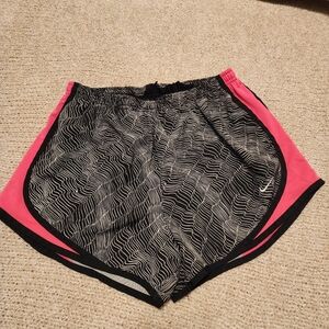 Nike Running Shorts Pink/black Size Small